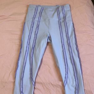 Lavender Fabletics leggings